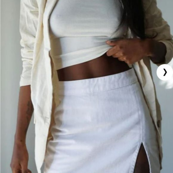 Lioness White Denim Skirt - THE LOLA MINI SKIRT WHITE - Picture 2 of 6